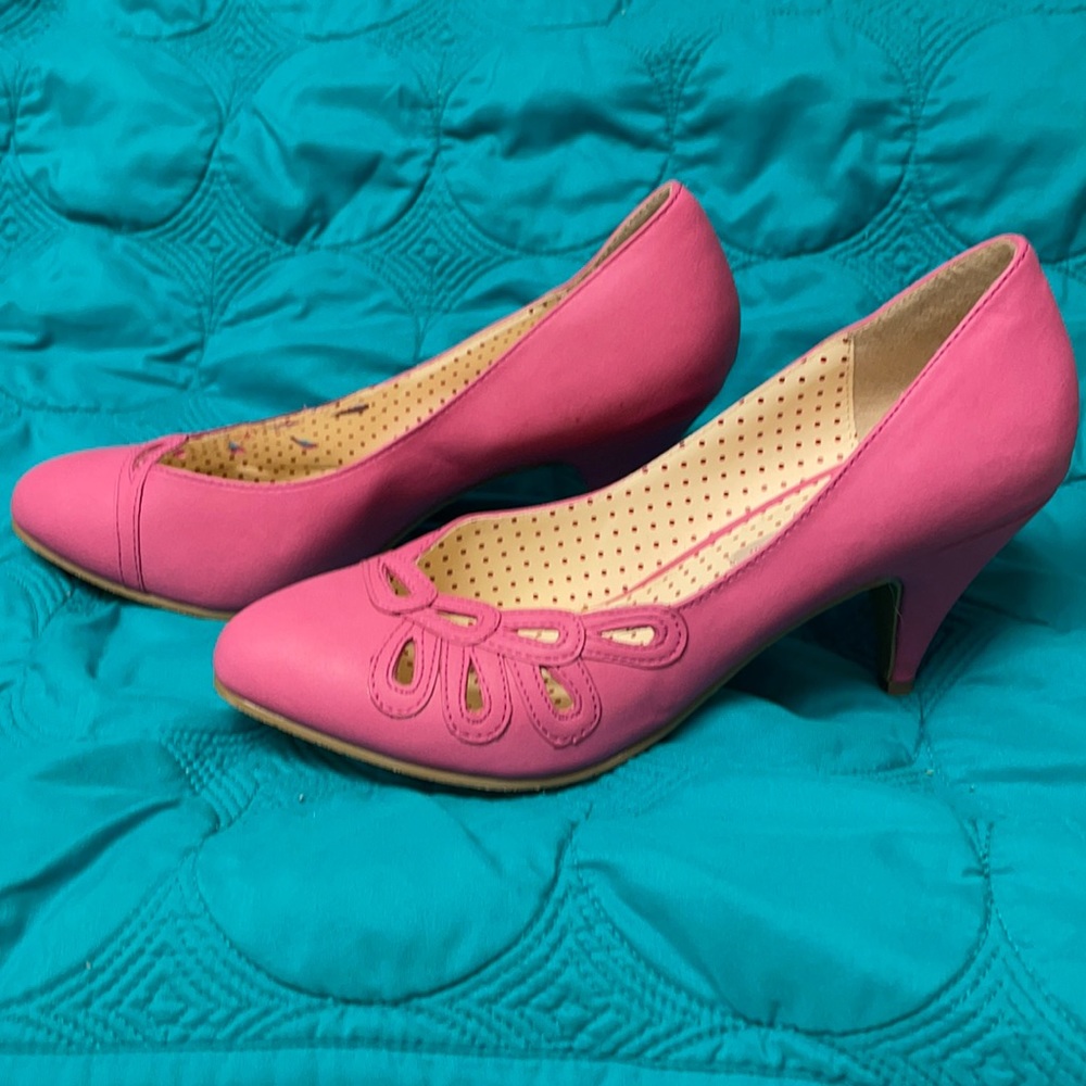 BAIT footwear pink heels